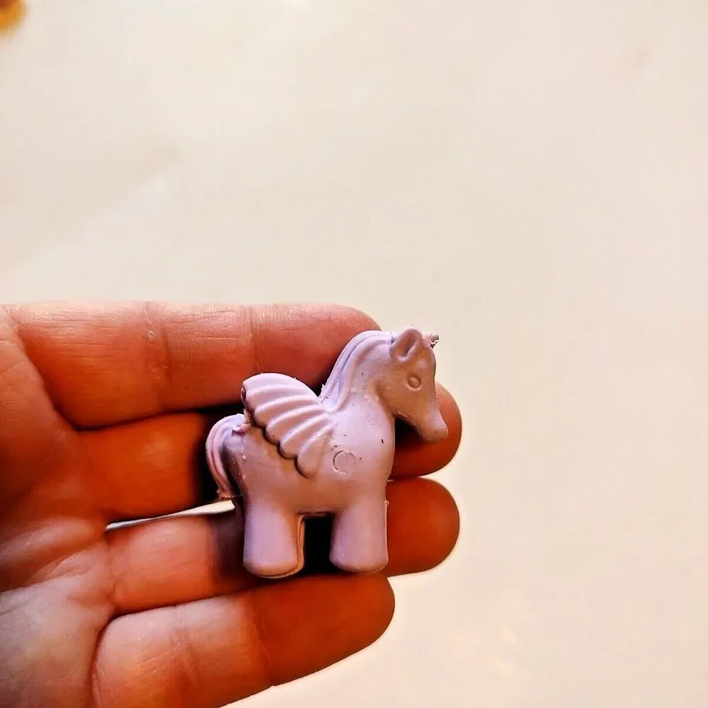 Lot of 4 Unicorn Erasers Party Favors Pastel Colors Flying Horse Animal Wings